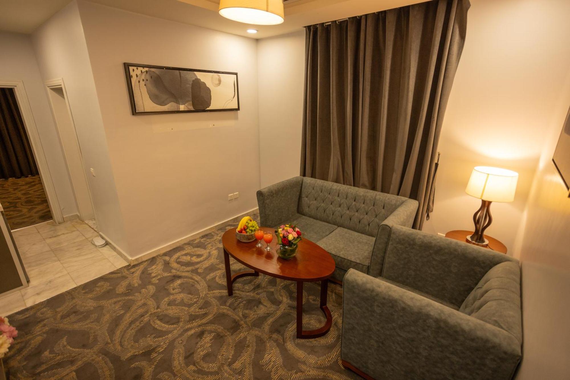 Laten Suites Andalus Mall 제다 외부 사진